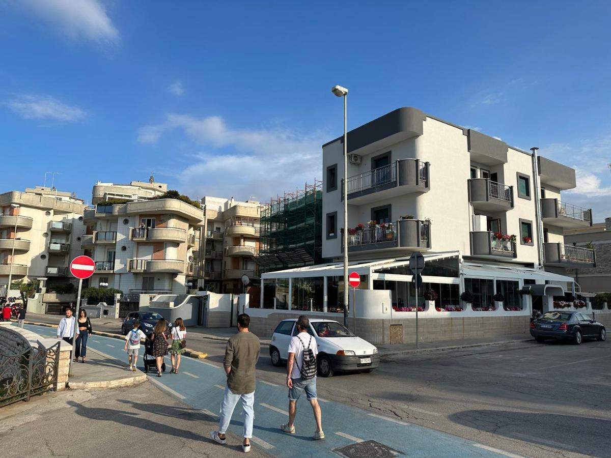 Sul Mare Villa Trani Esterno foto